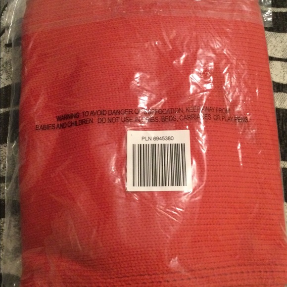 🔥🔥🧤🤩 Rhinestone Embellished Hat, Scarf and Glove Set 🤩🤩🤩🧤🧤🧤 - Picture 5 of 7